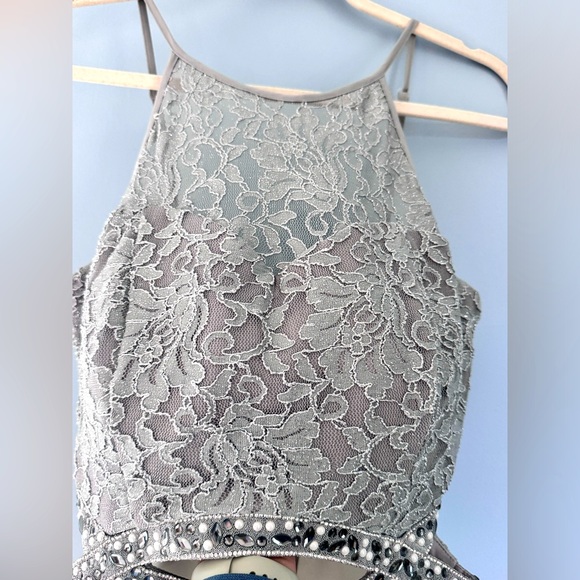 Speechless Party Dress - Picture 2 of 5